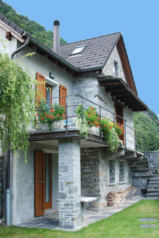 Casa Fontanella Villa Brione  Dış mekan fotoğraf